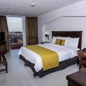 4* Hotel Fenix